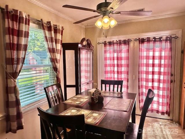 6042 Crape Myrtle Lane