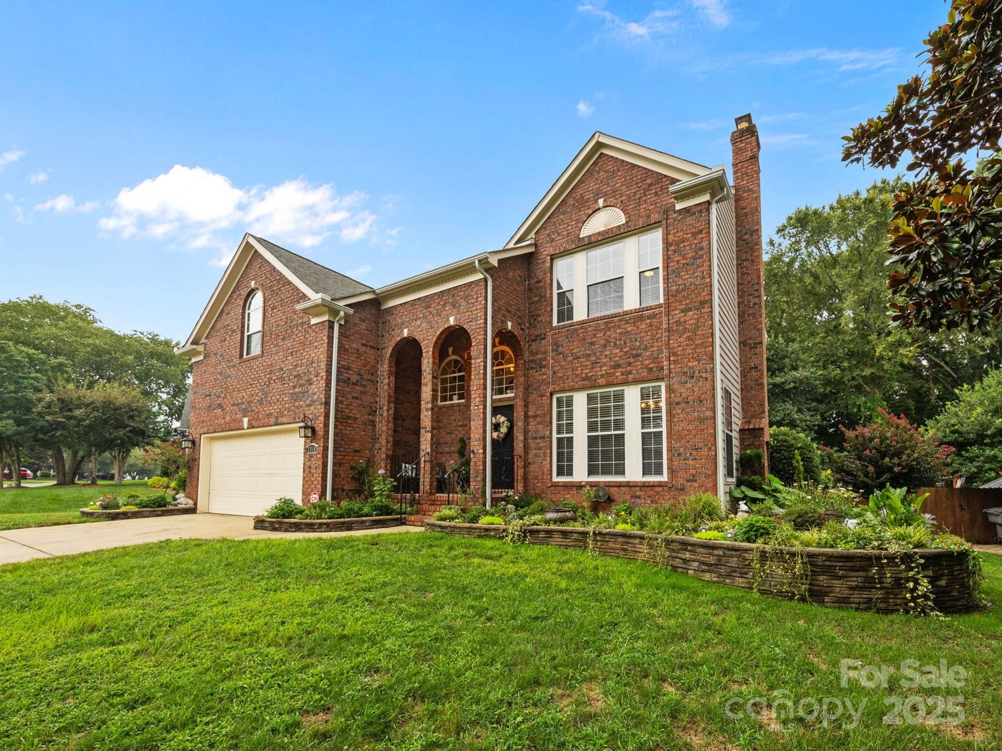 2919 Redfield Drive
