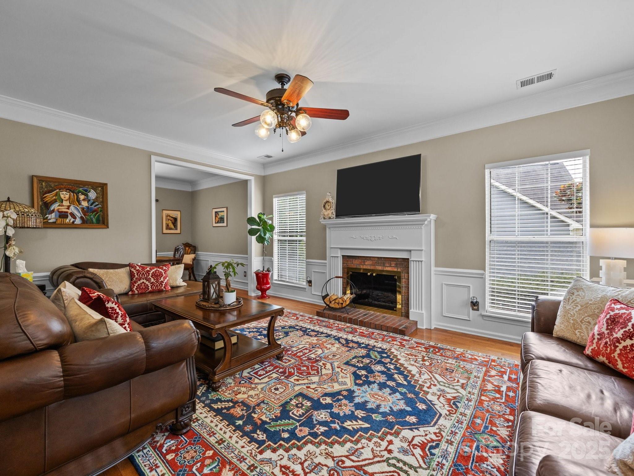 2919 Redfield Drive