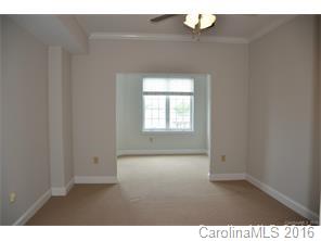 Fifth and Poplar - Residential