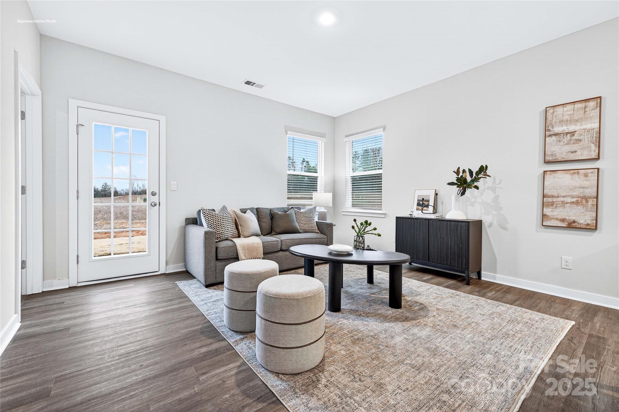 The Hamptons at Hickory - Residential