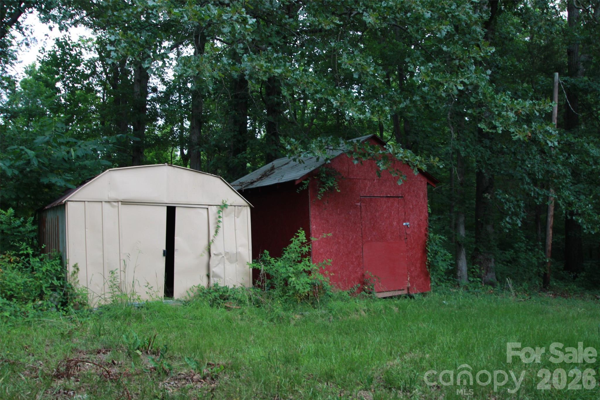 1328 Woodridge Drive