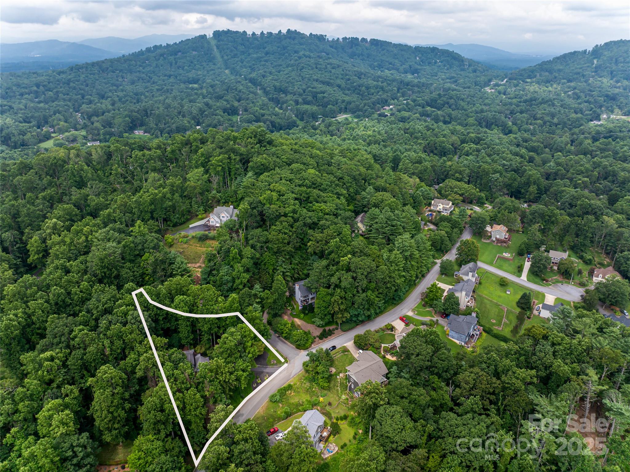 25 Weston Heights Drive