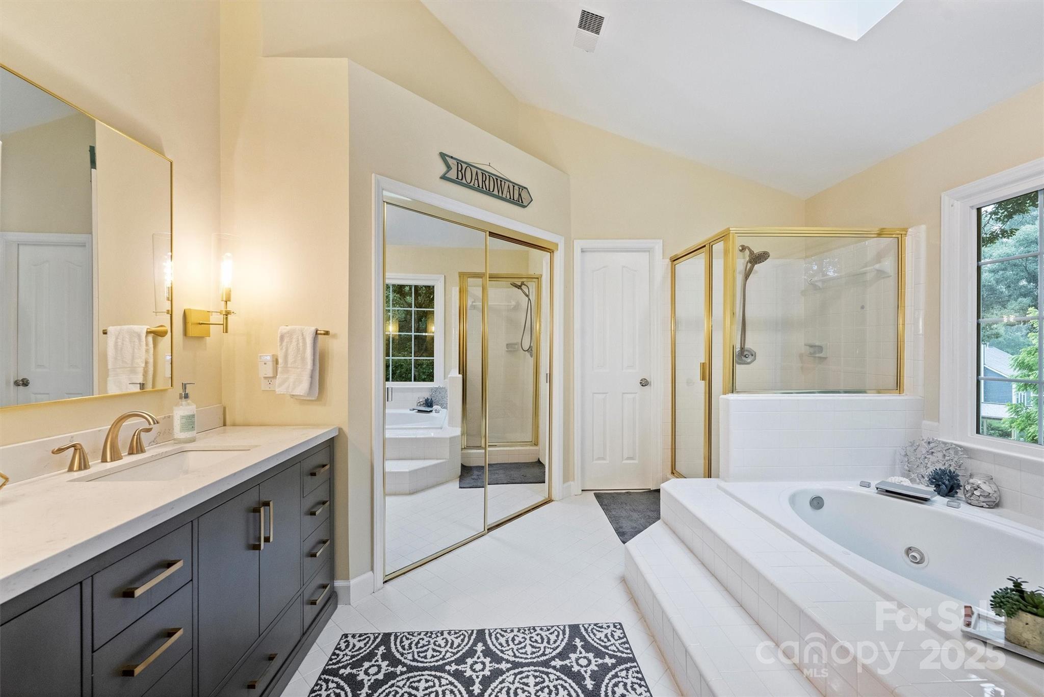 Thornhill - Residential