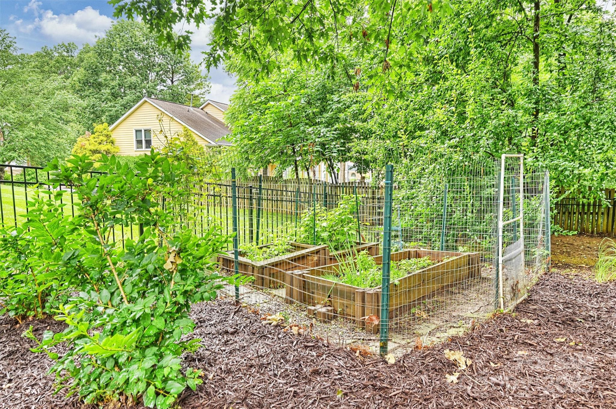 Thornhill - Residential