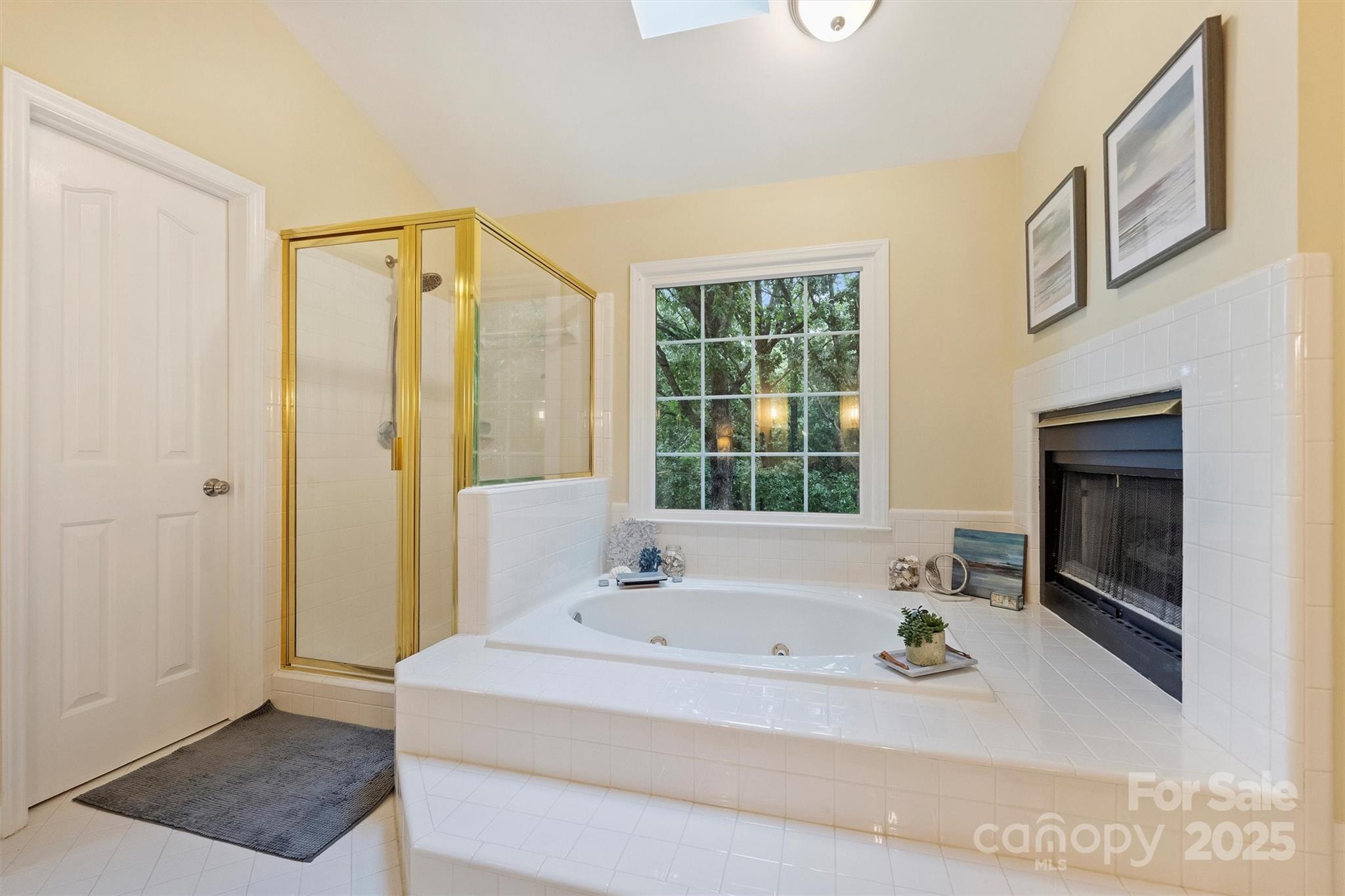 Thornhill - Residential