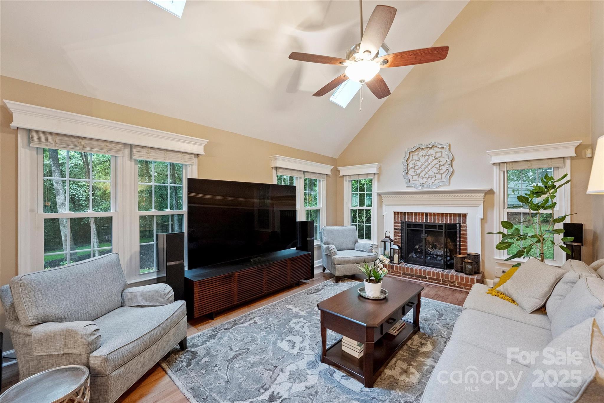 Thornhill - Residential