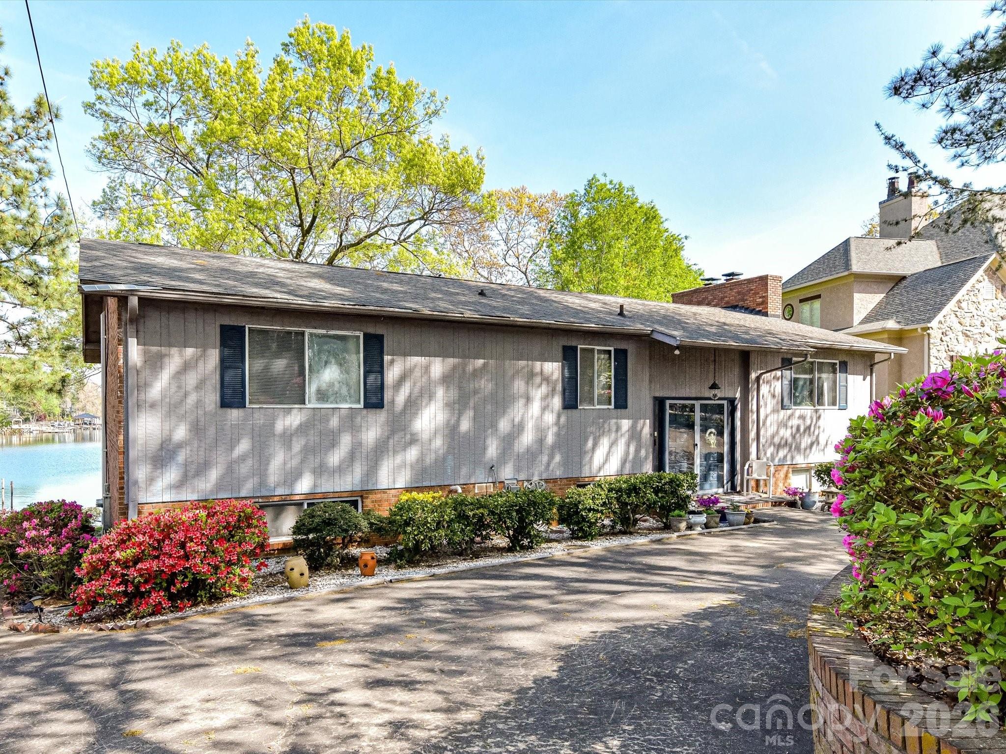 Norman Colony - Residential