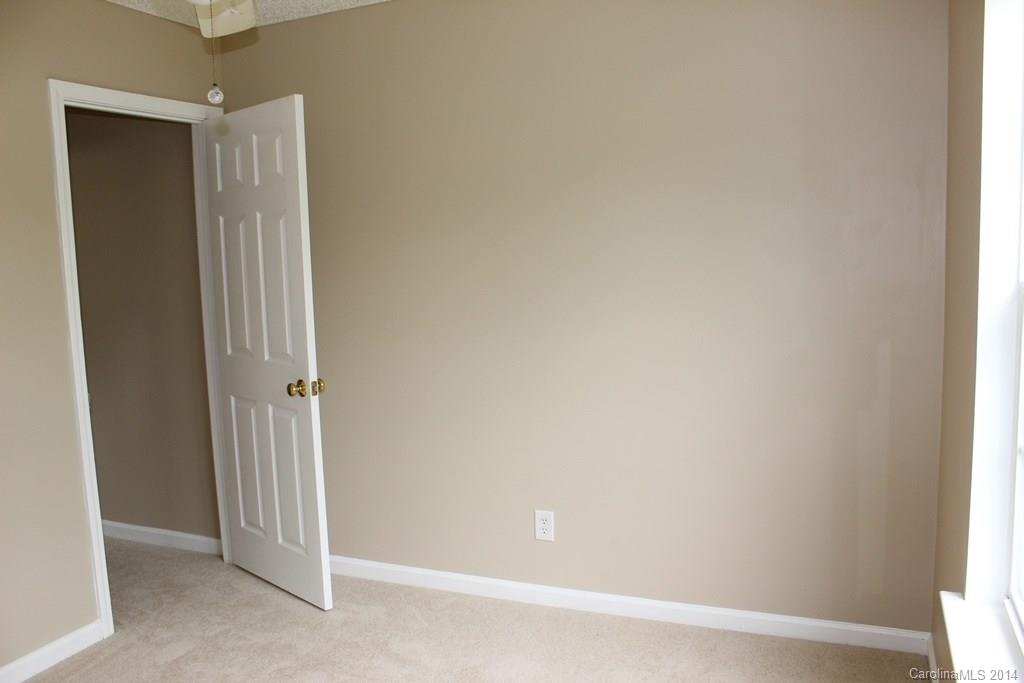 Tall Oaks - Residential