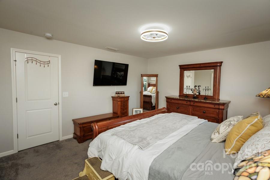 The Falls - Residential