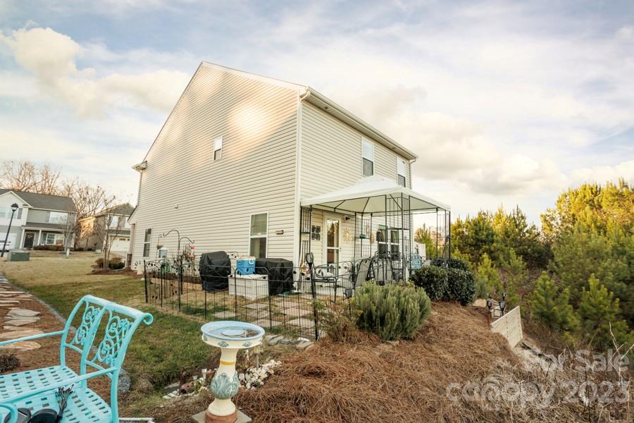 The Falls - Residential