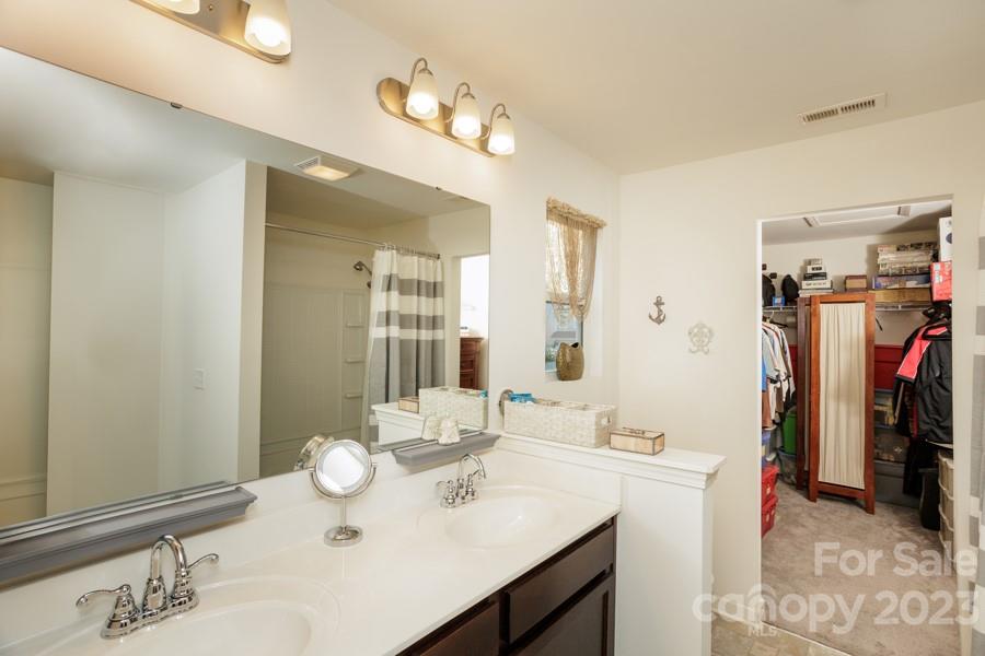 The Falls - Residential