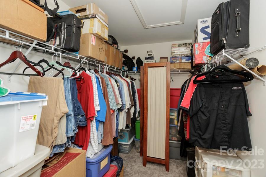 The Falls - Residential