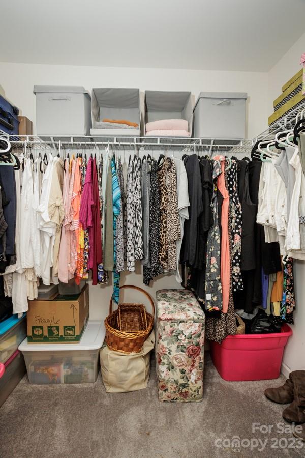 The Falls - Residential