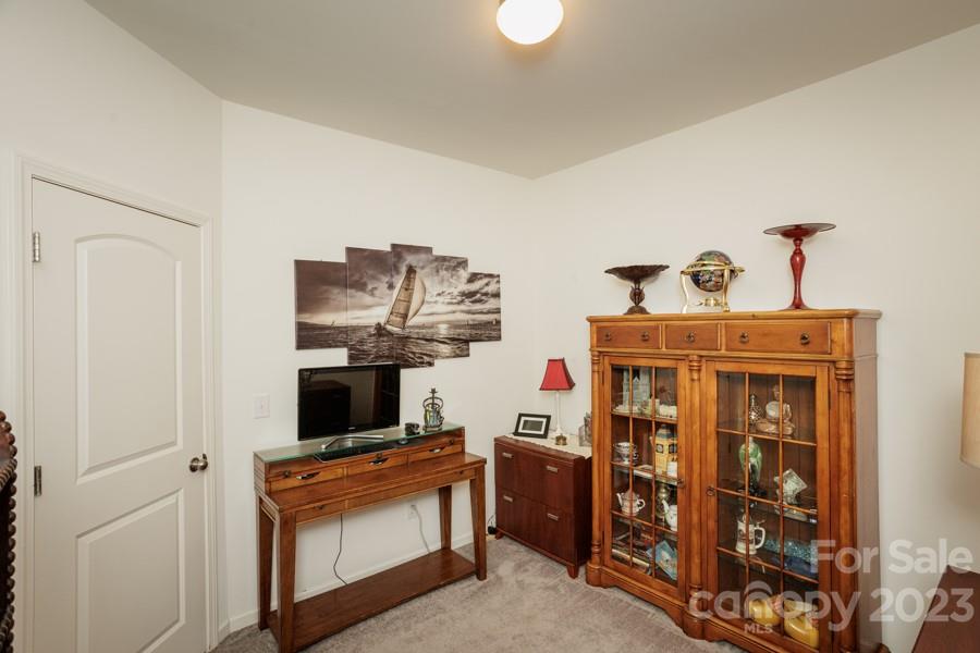 The Falls - Residential