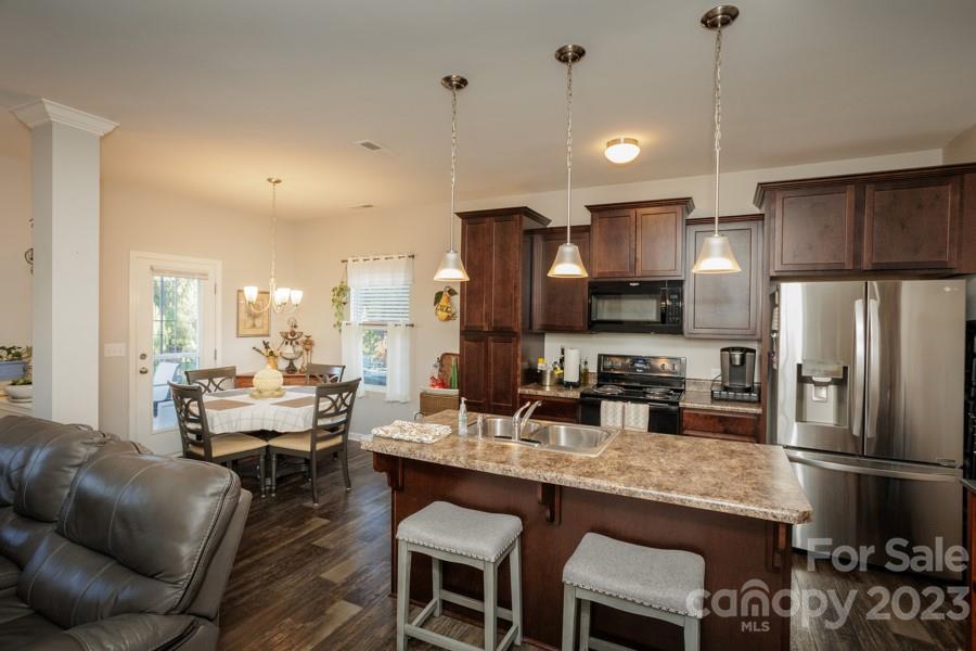 The Falls - Residential