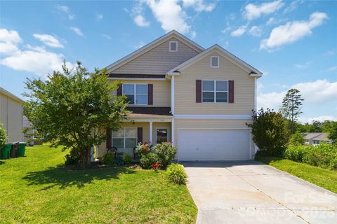 Photo of 1839 Bray Drive, Charlotte, NC 28214 (MLS # 4374895)