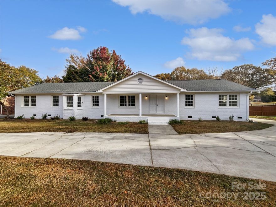 Welcome to your dream home! This property boasts a cozy fireplace, perfect for those chilly evenings. The neutral color paint scheme throughout provides a calming ambiance and a blank canvas for your personal touches. The kitchen is a chef's dream with all stainless steel appliances, an accent backsplash, . The primary bedroom features a spacious walk-in closet, and the primary bathroom is complete with double sinks for added convenience. Outside, you'll find a deck and patio, ideal for entertaining or simply enjoying a quiet morning coffee. This home is a must-see!. Included 100-Day Home Warranty with buyer activation