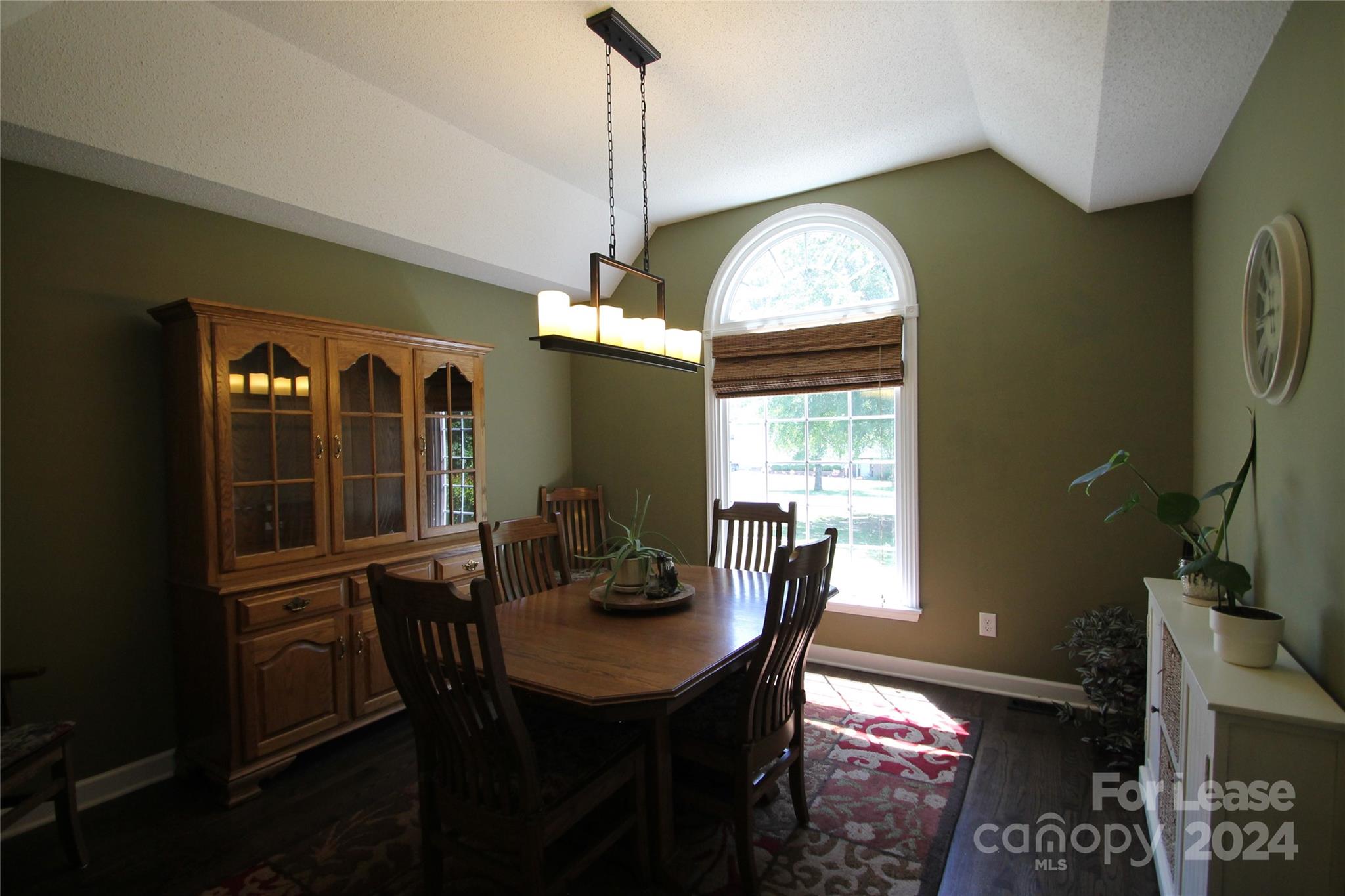 Lost Colony - Residential Lease