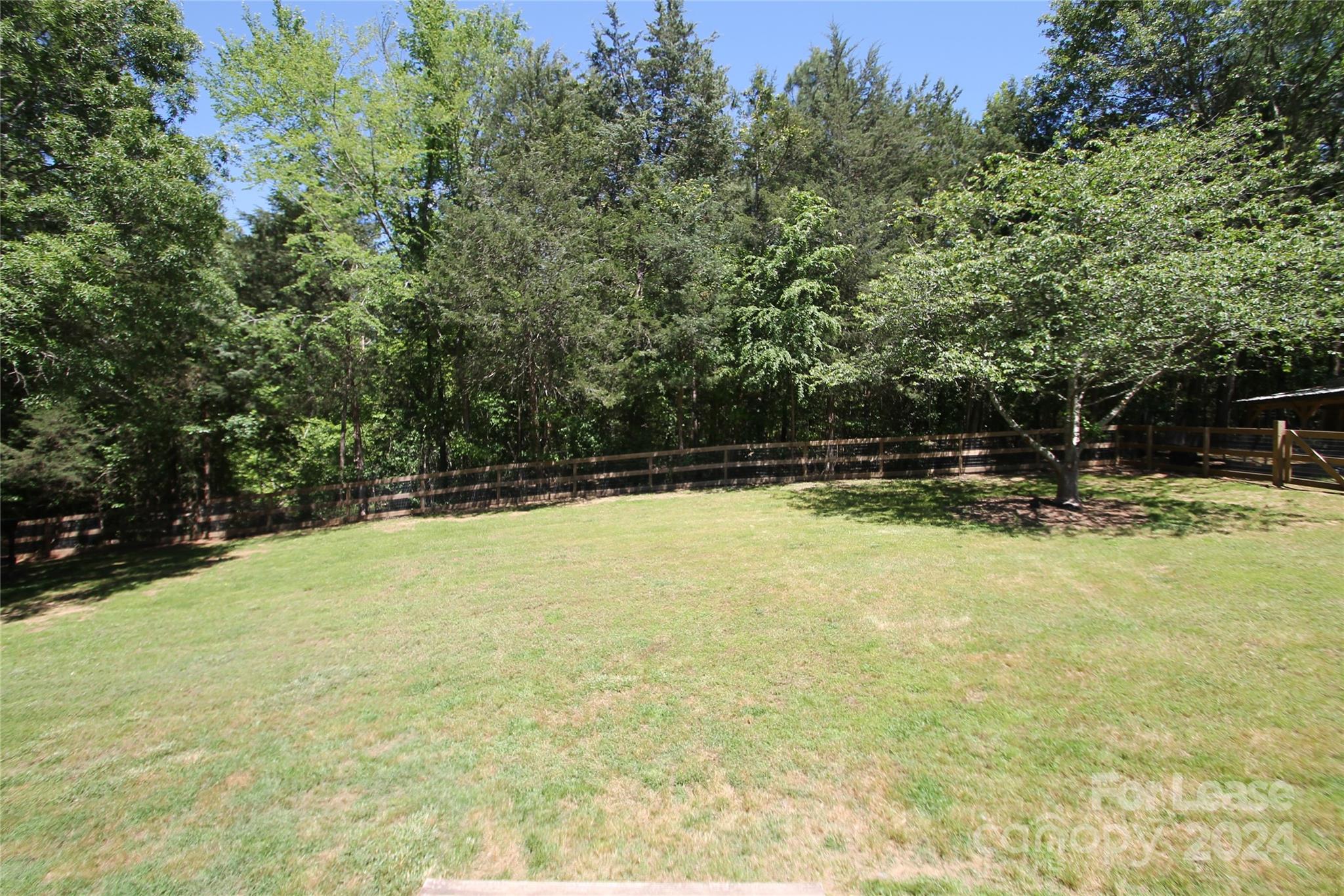 Lost Colony - Residential Lease