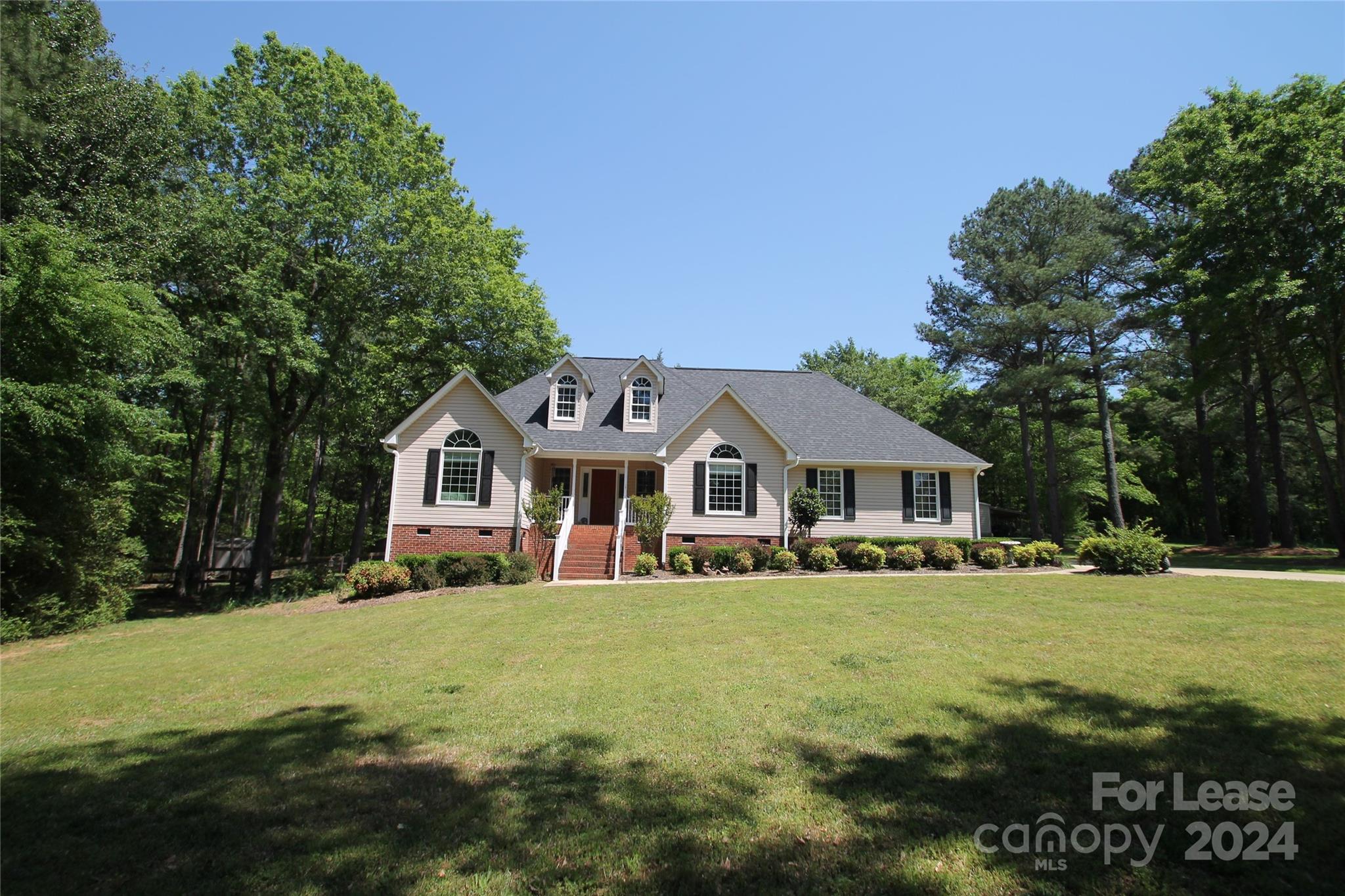 Lost Colony - Residential Lease