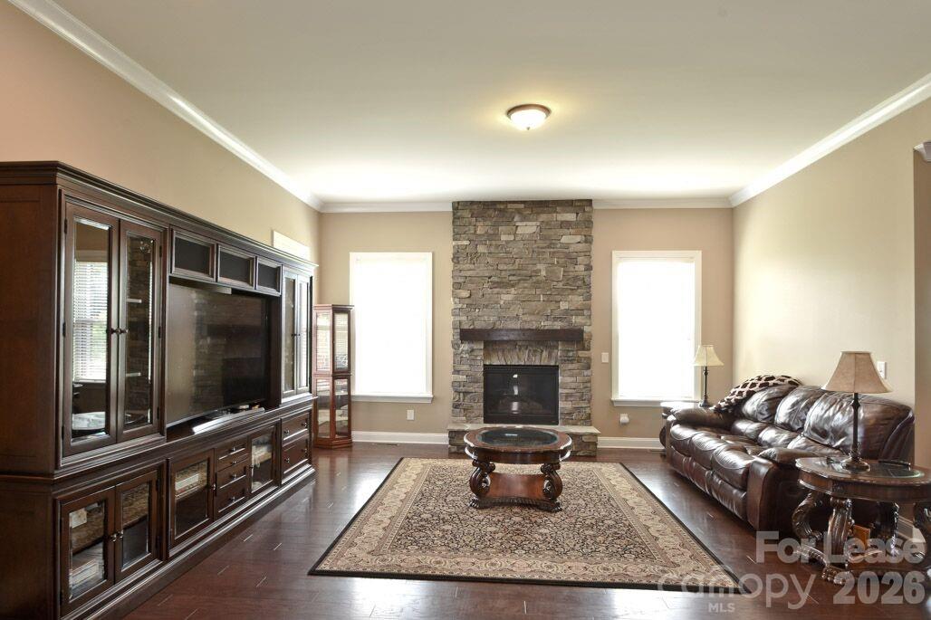 720 Ridge Lake Drive