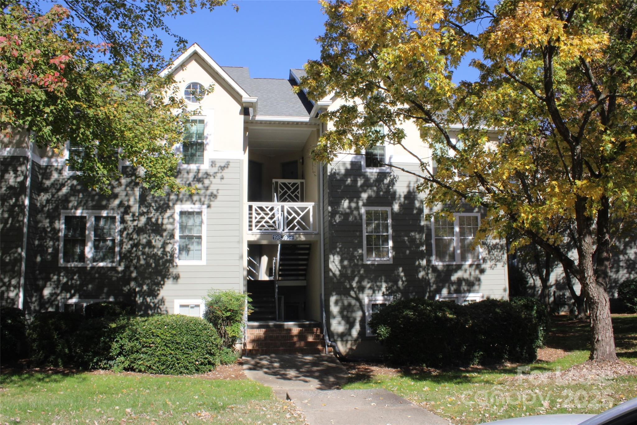 Windward - Residential Lease