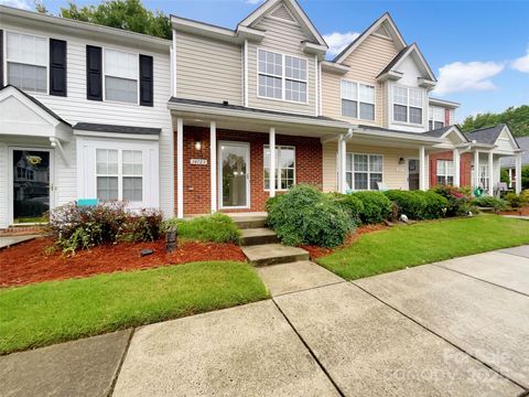 14123 Tranters Creek Lane Charlotte NC 28273
