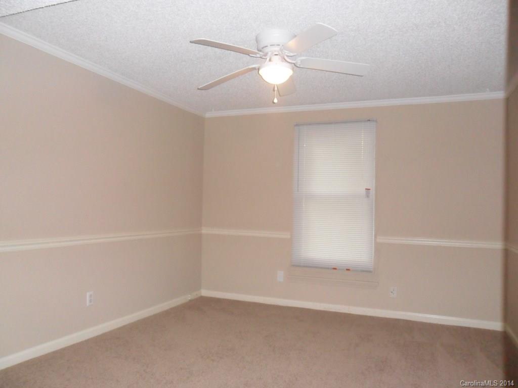 Pheasant Knoll - Residential Lease