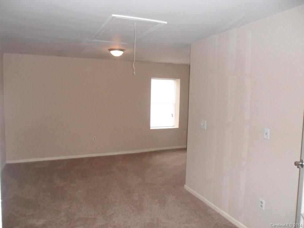 Pheasant Knoll - Residential Lease