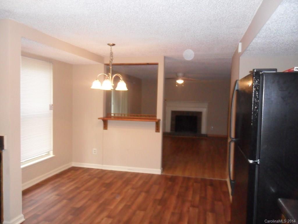 Pheasant Knoll - Residential Lease