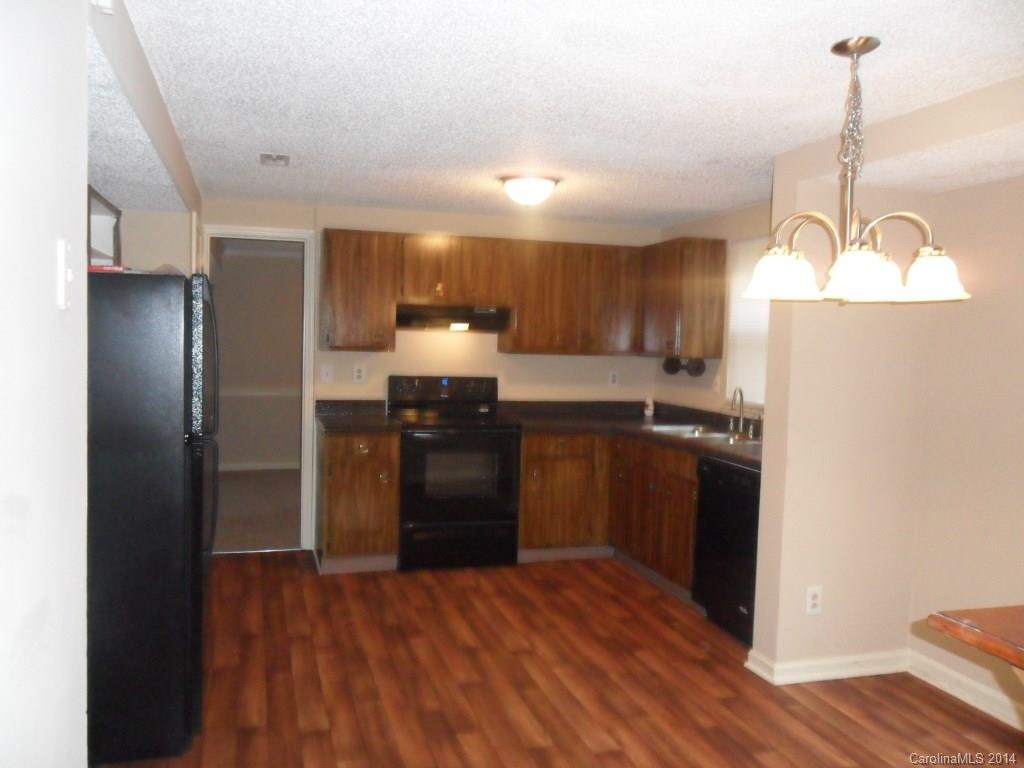 Pheasant Knoll - Residential Lease