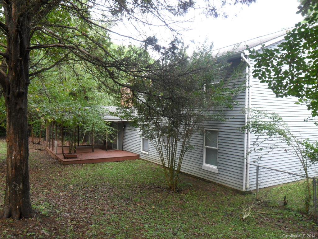 Pheasant Knoll - Residential Lease