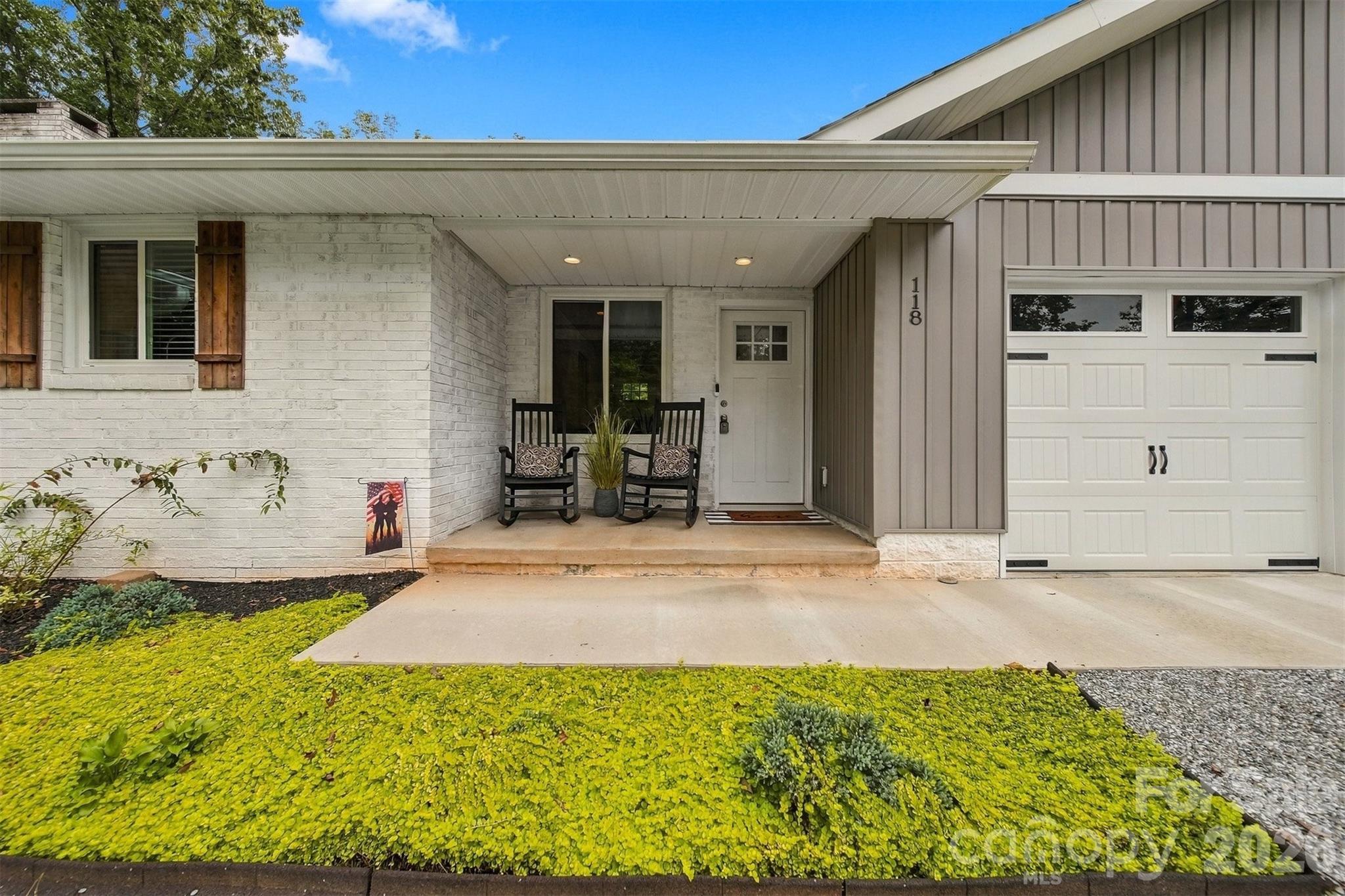 118 Chestnut Oak Road