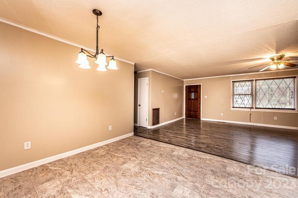 Crestview - Residential