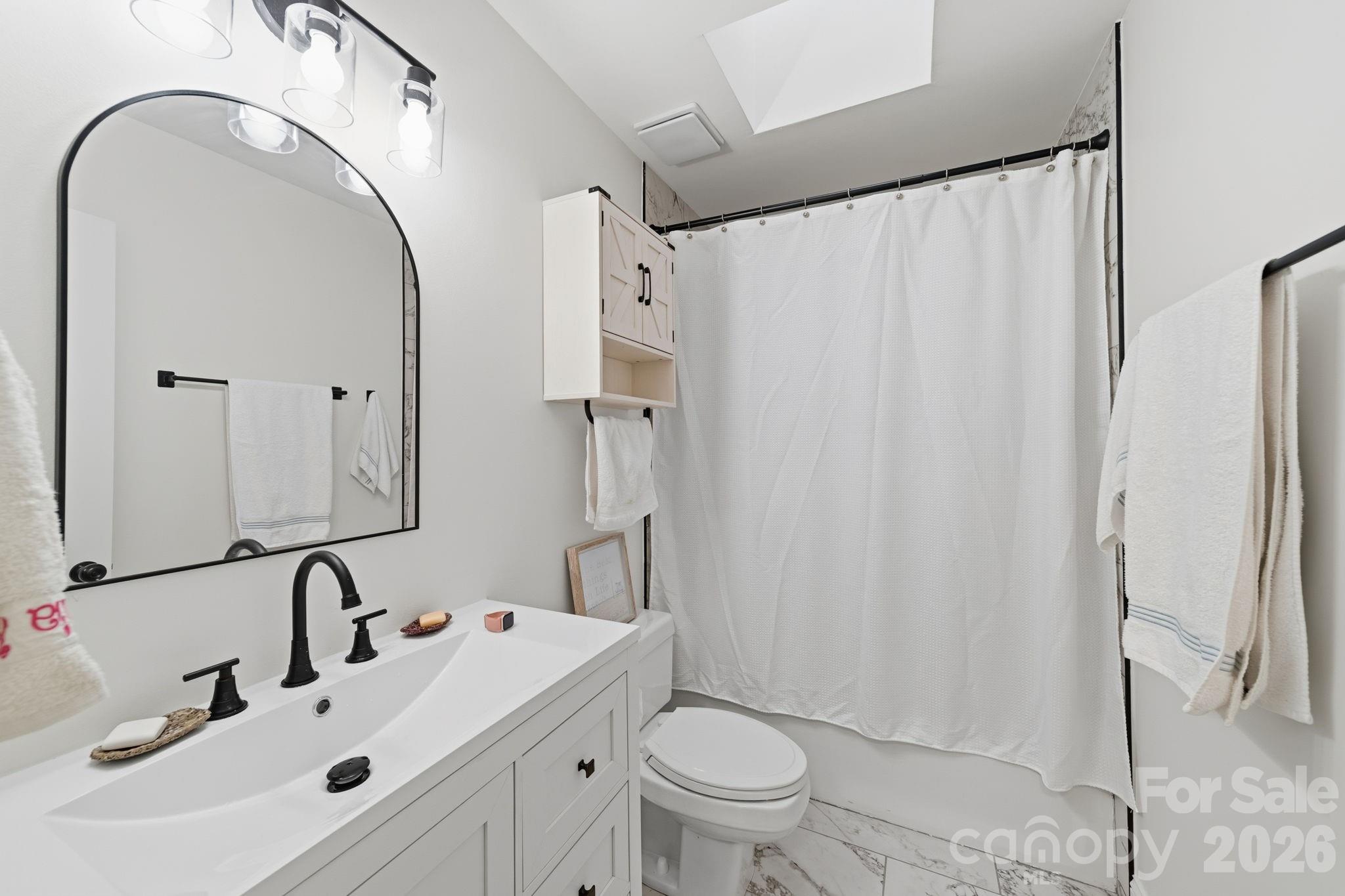 Carsons Pond - Residential