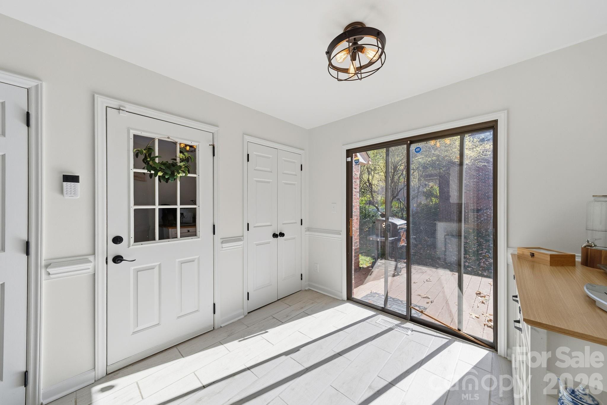 Carsons Pond - Residential