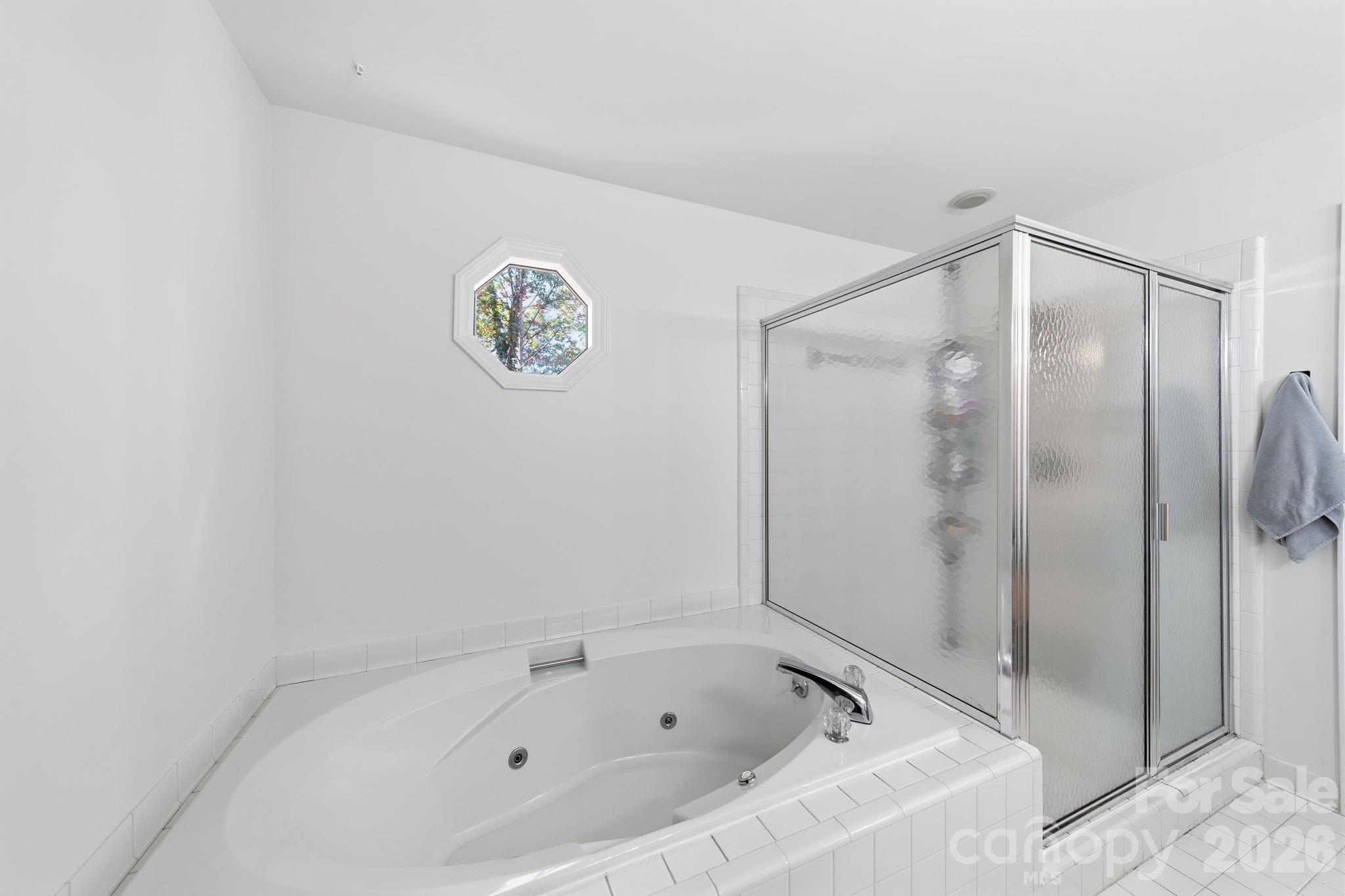 Carsons Pond - Residential