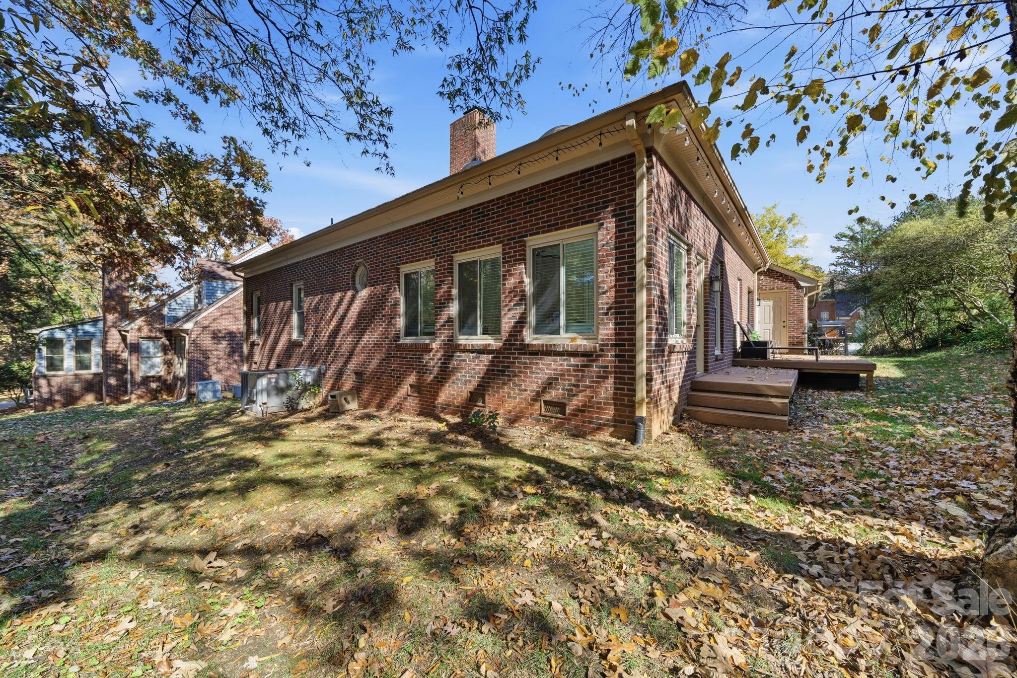 Carsons Pond - Residential