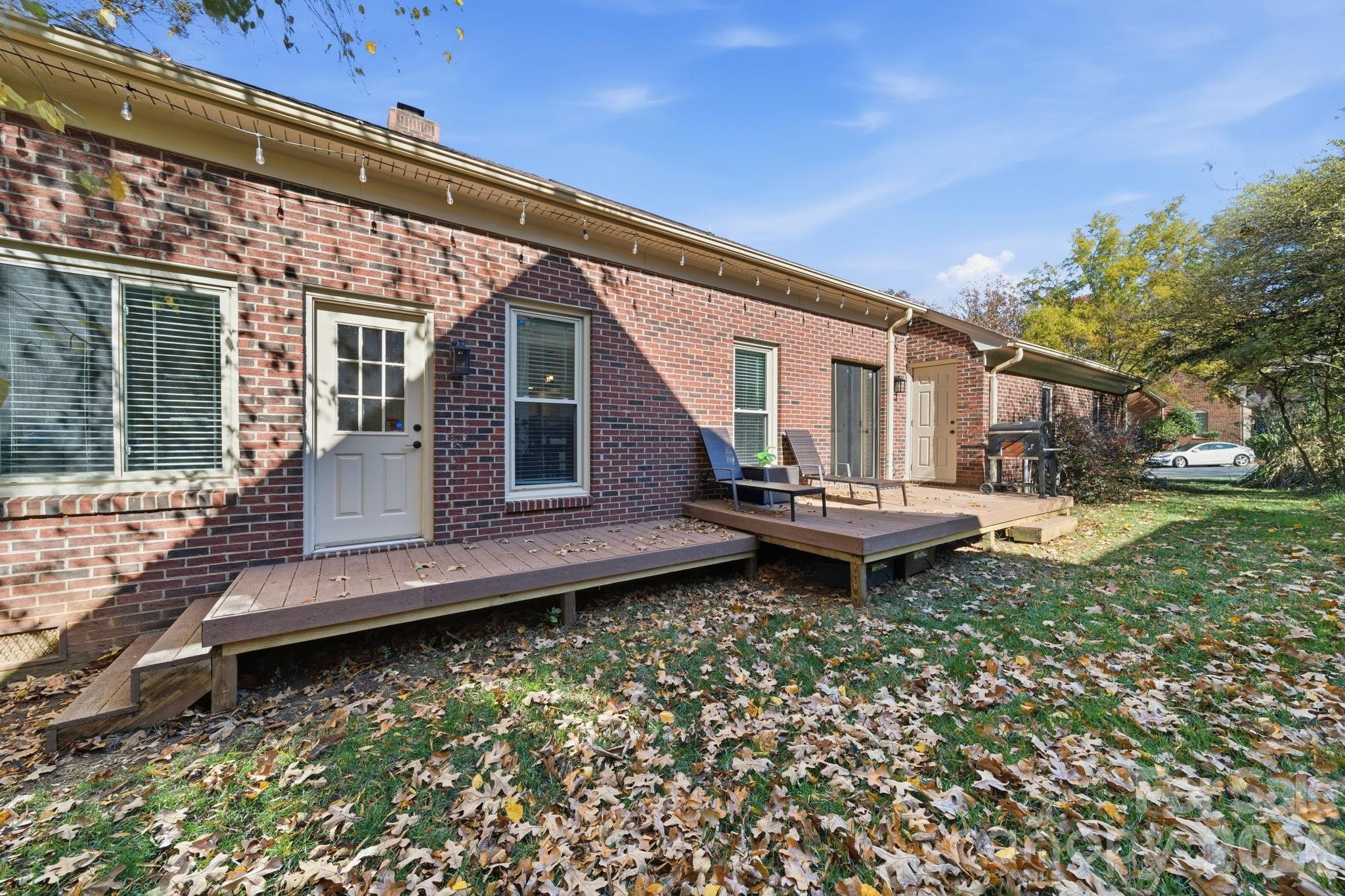 Carsons Pond - Residential