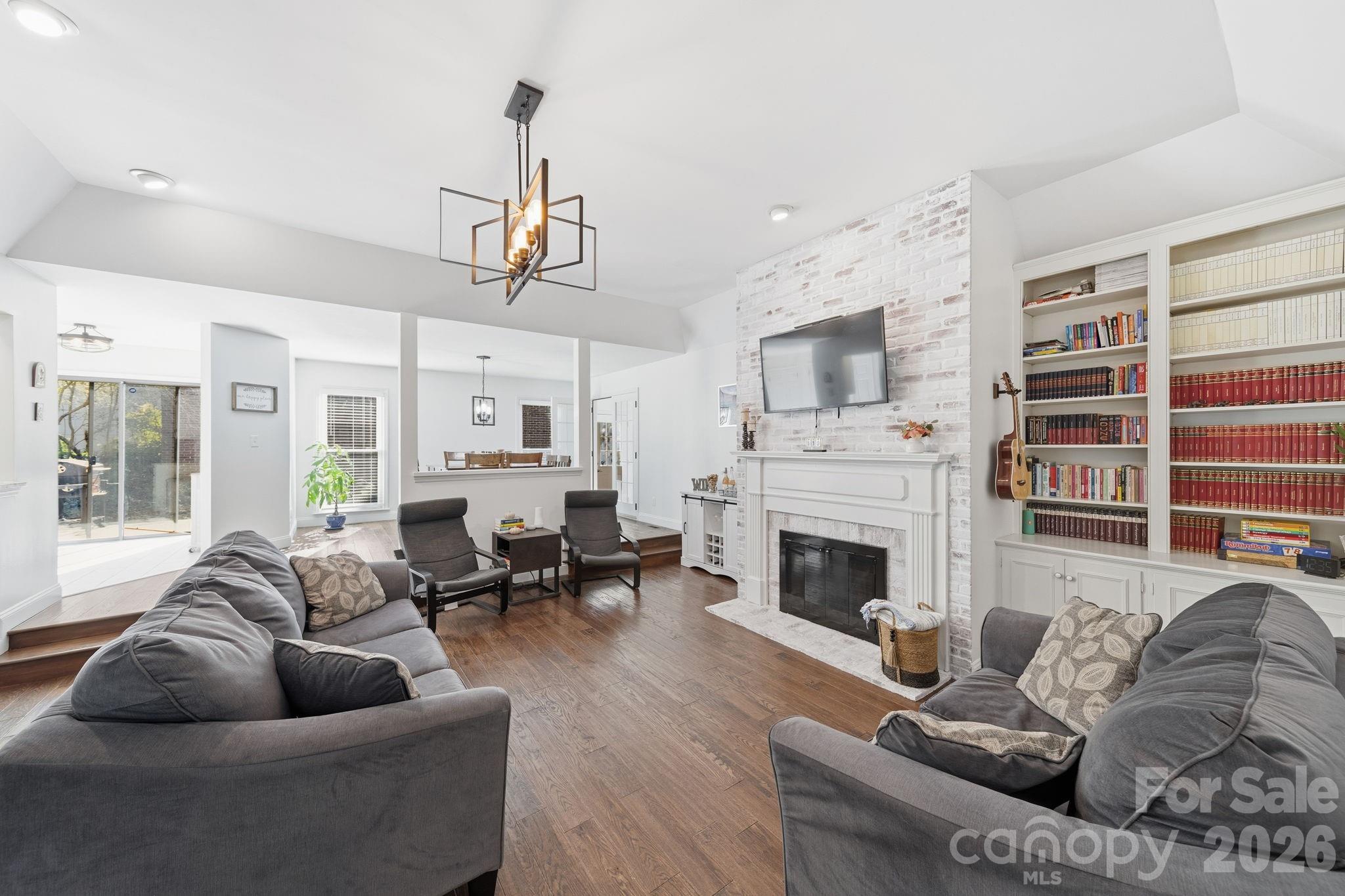 Carsons Pond - Residential