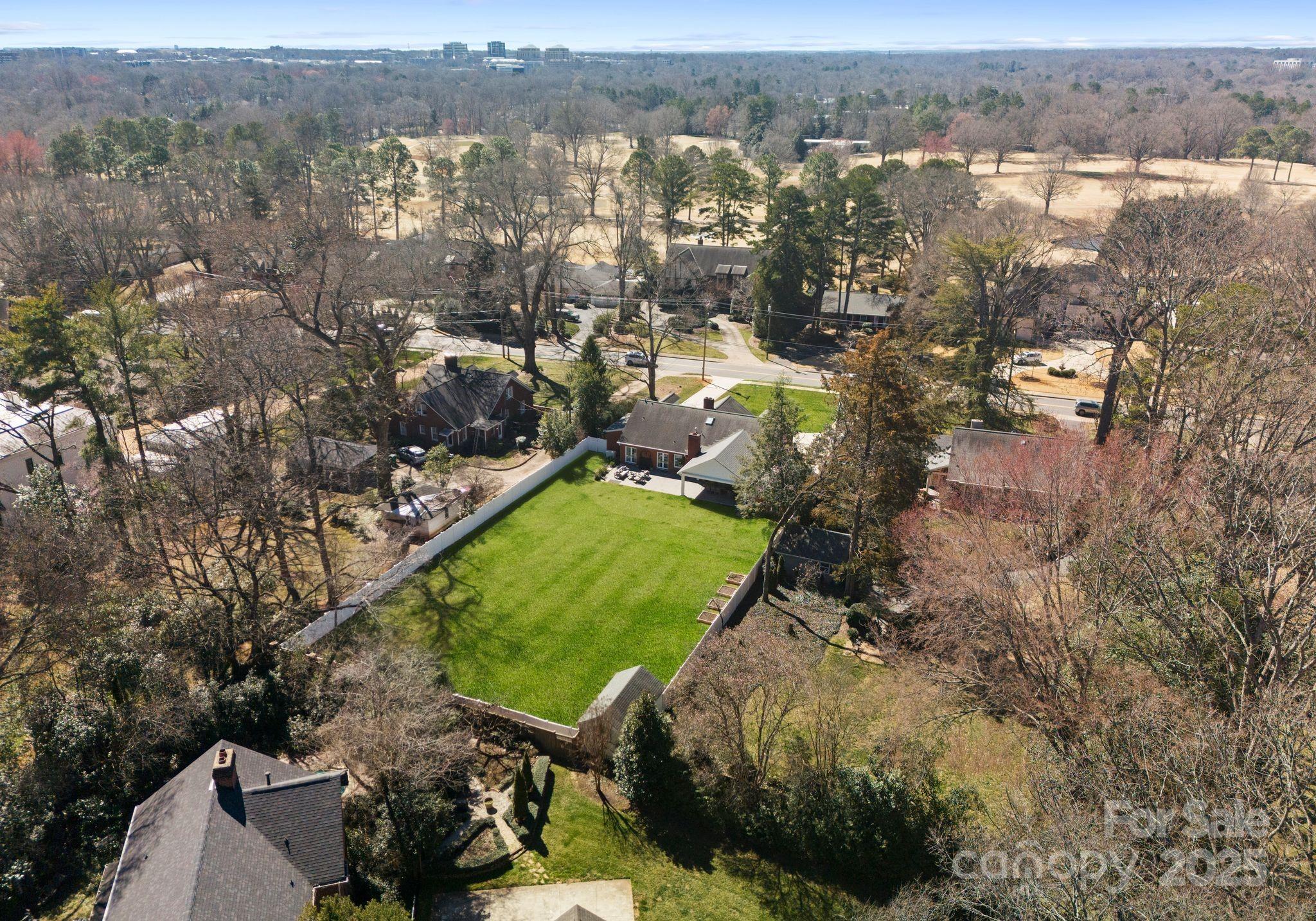 2701 Sharon Road