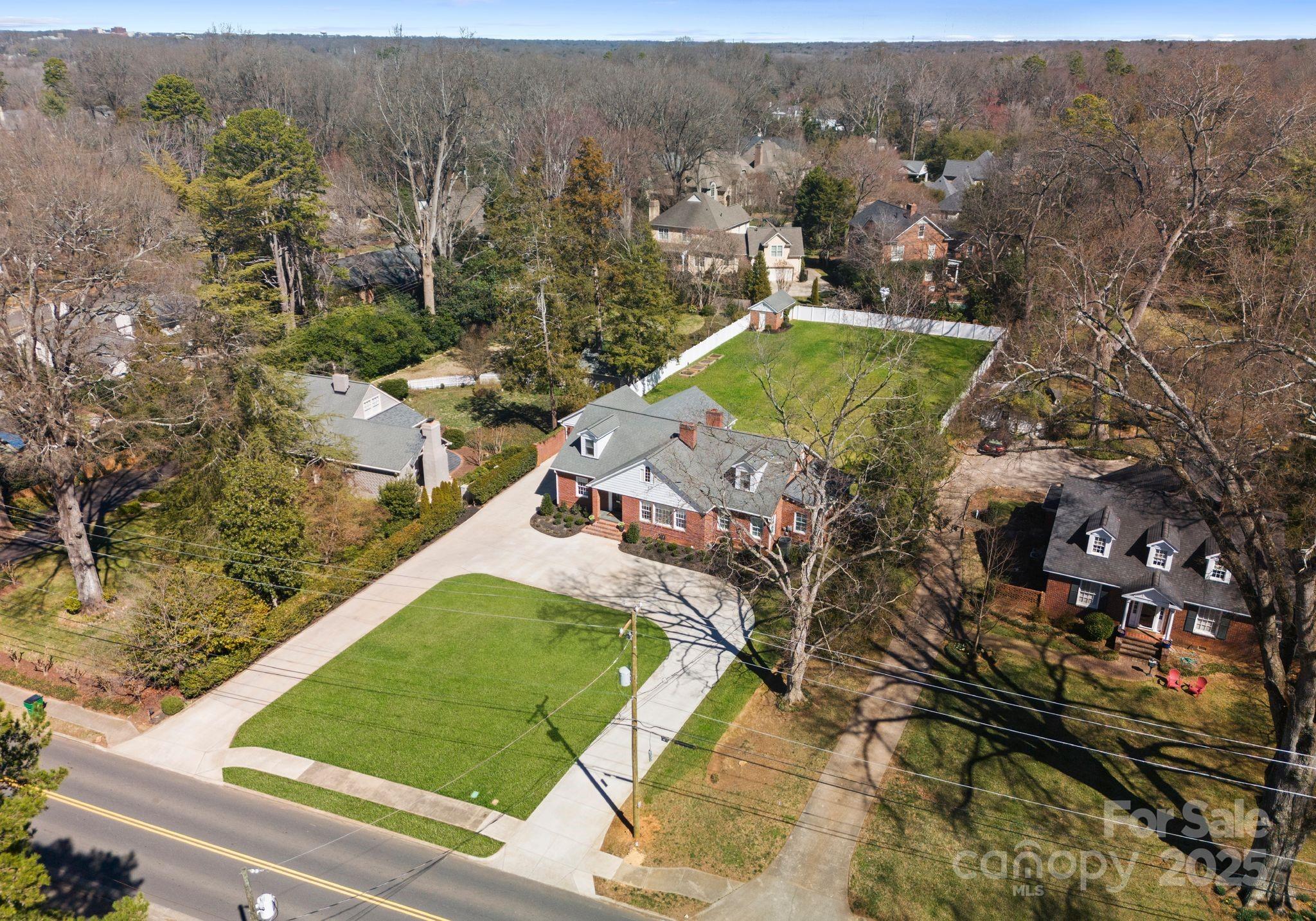 2701 Sharon Road
