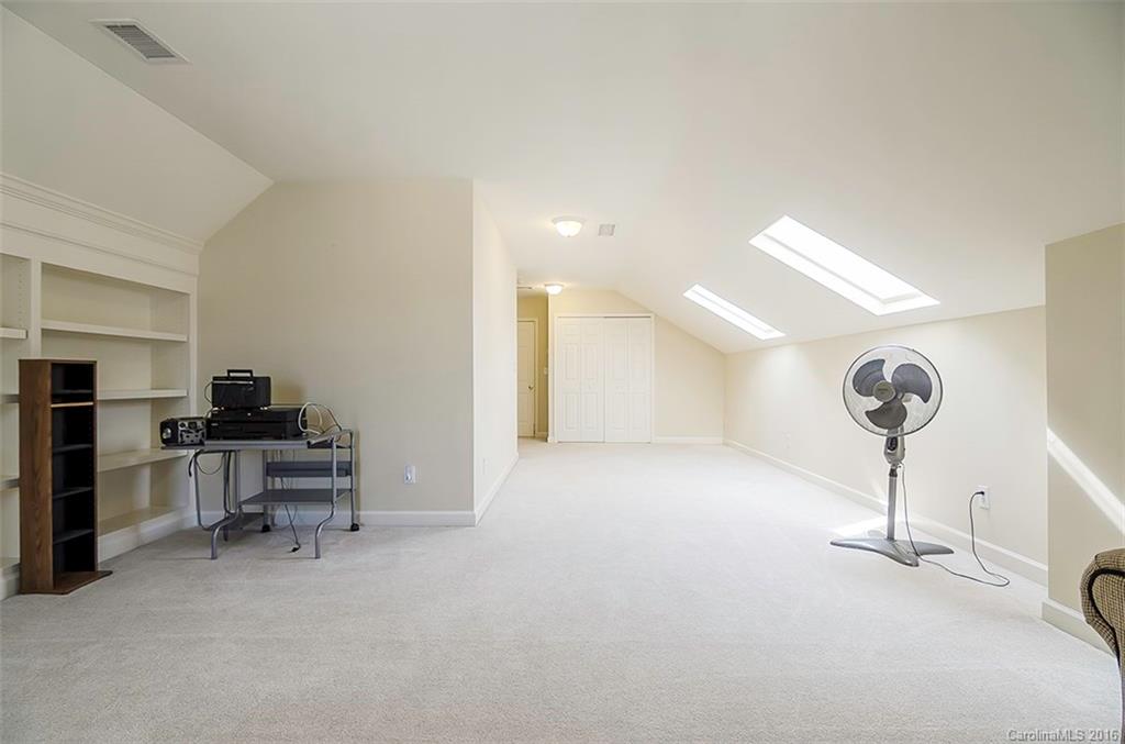 The Hamptons - Residential