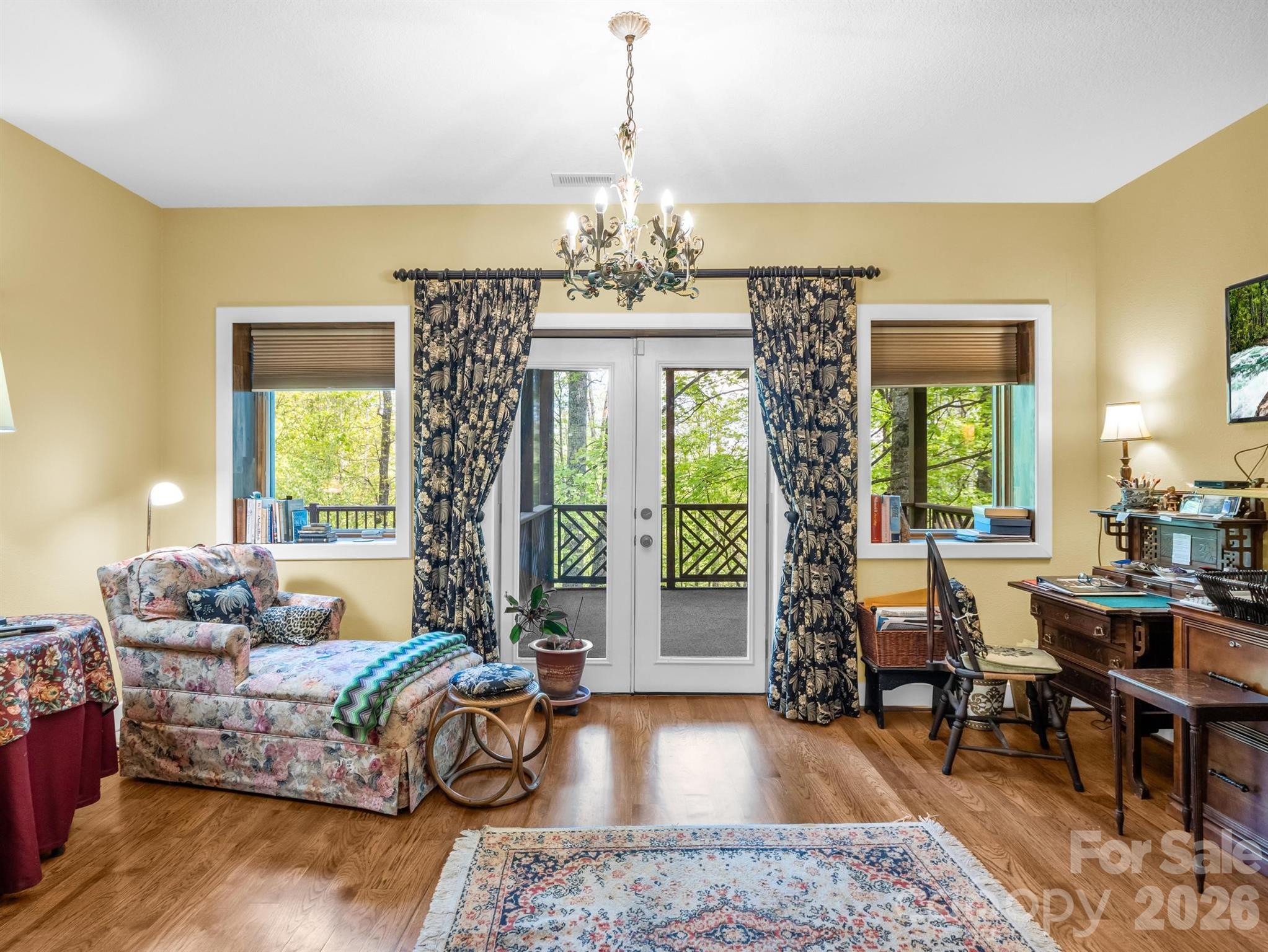 Laurel Ridge - Residential