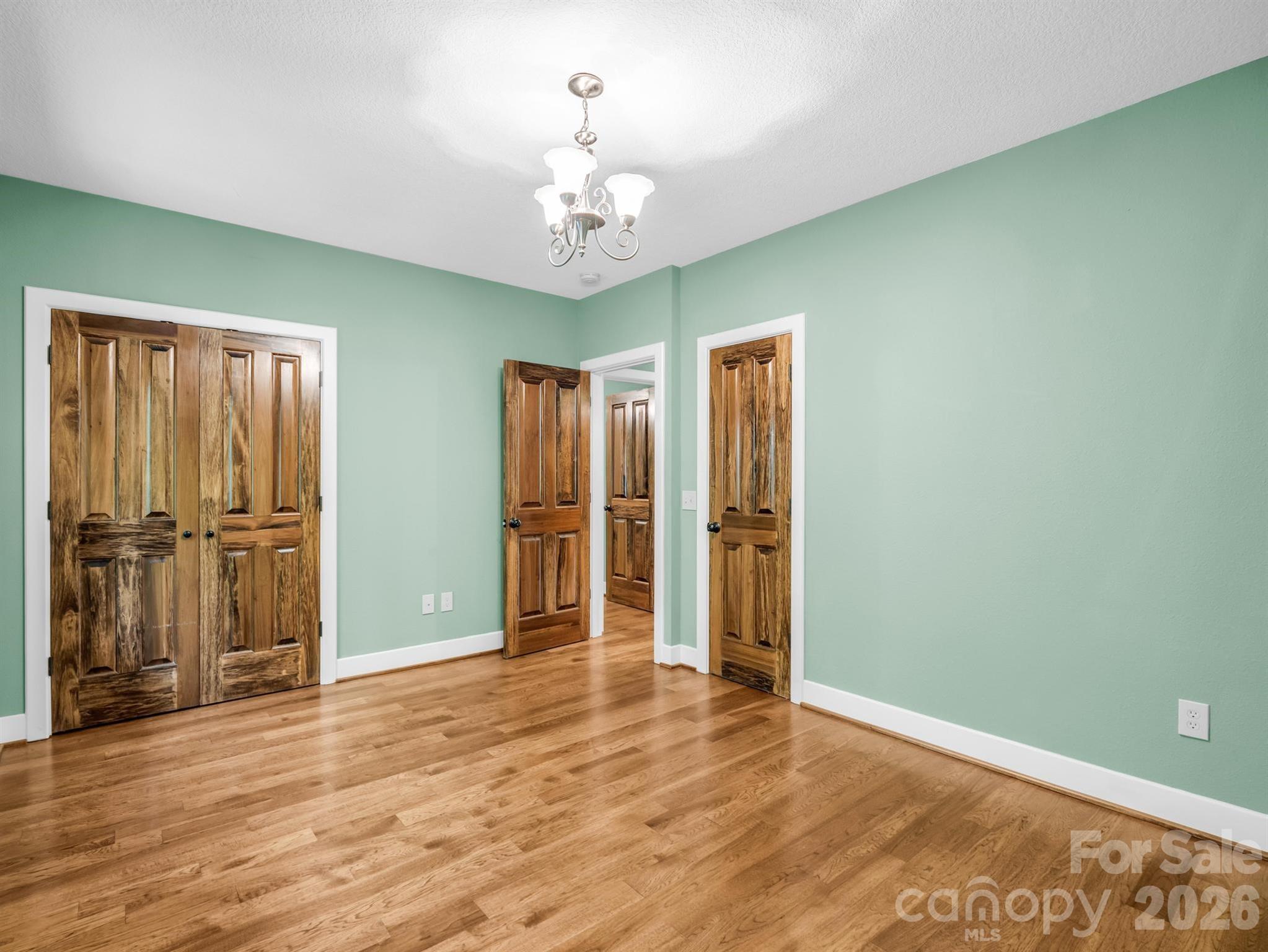 Laurel Ridge - Residential