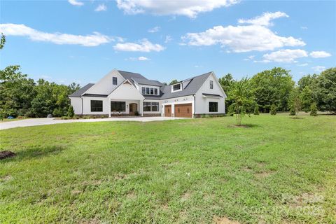 6511 Rehobeth Road Waxhaw NC 28173