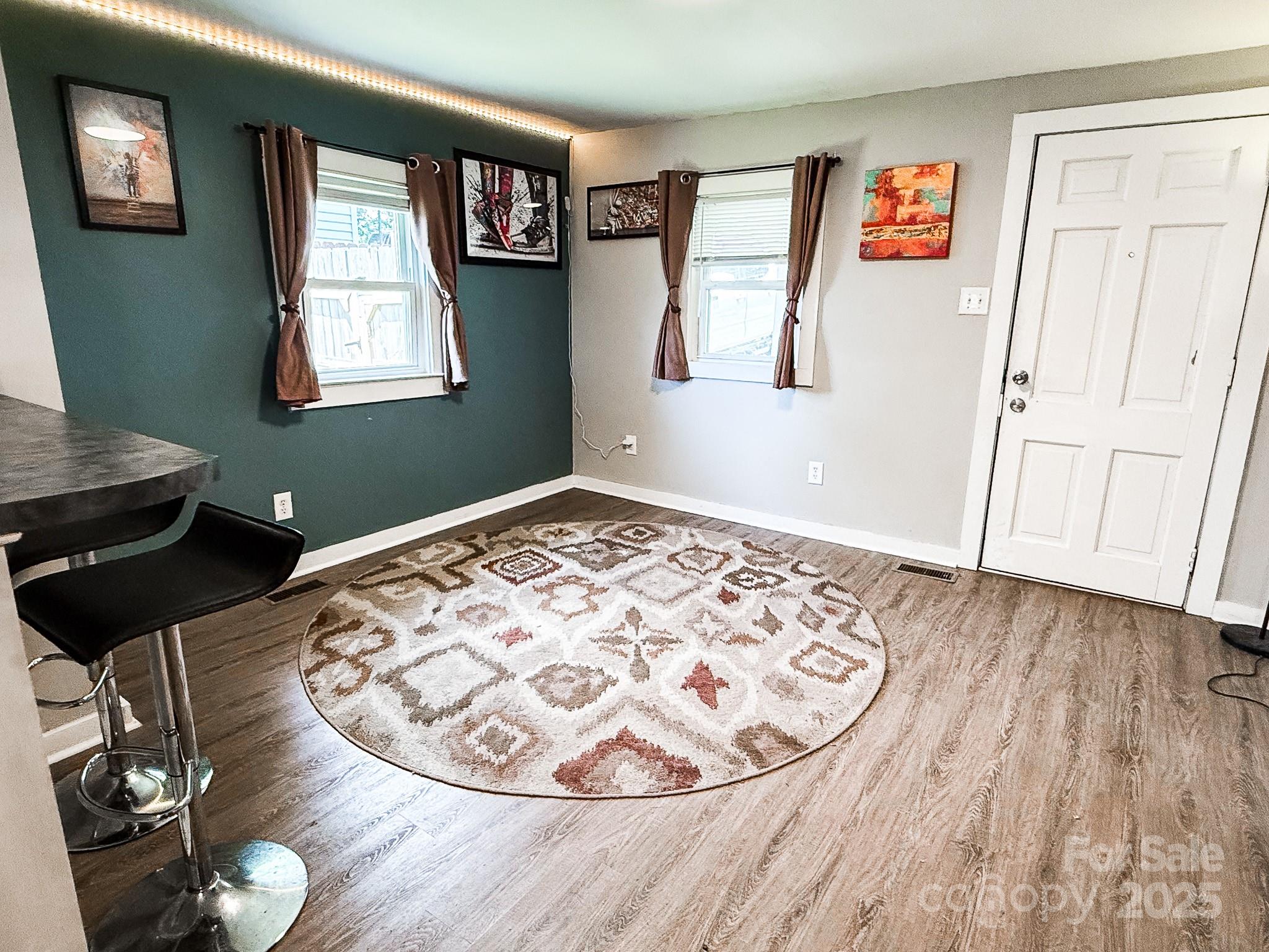 116 N Blue Ridge Avenue