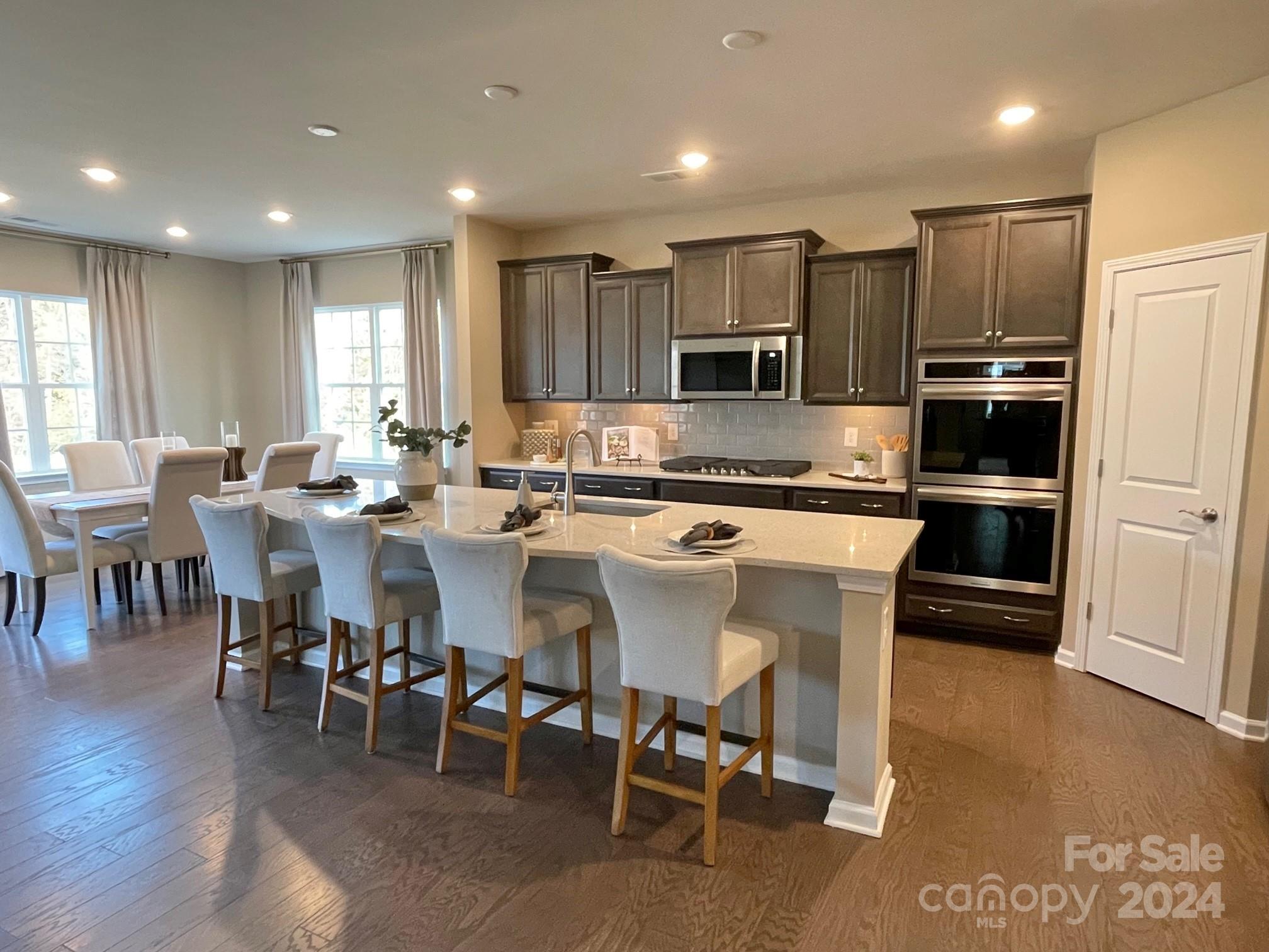 Elizabeth - Residential