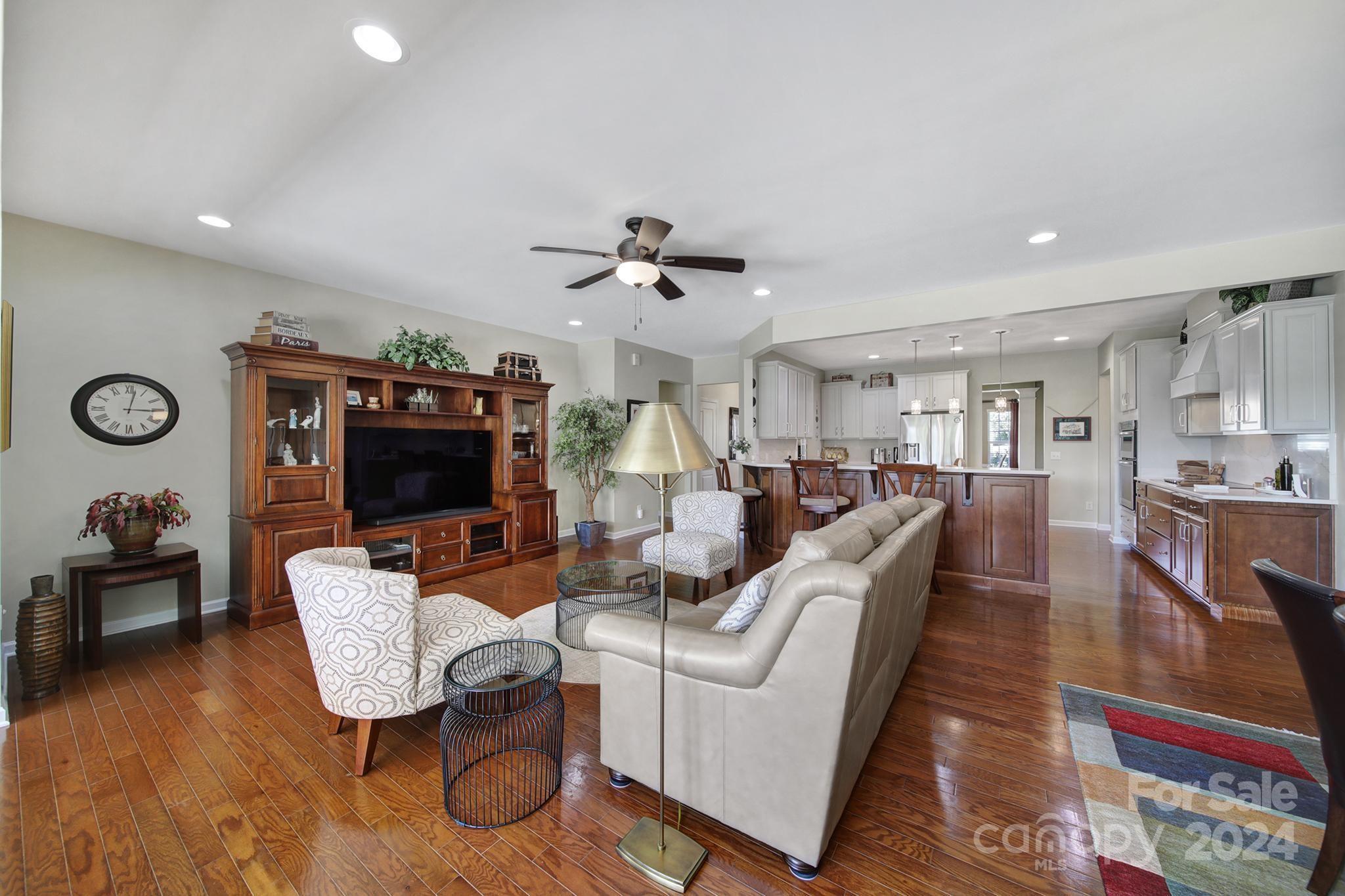 Sun City Carolina Lakes - Residential